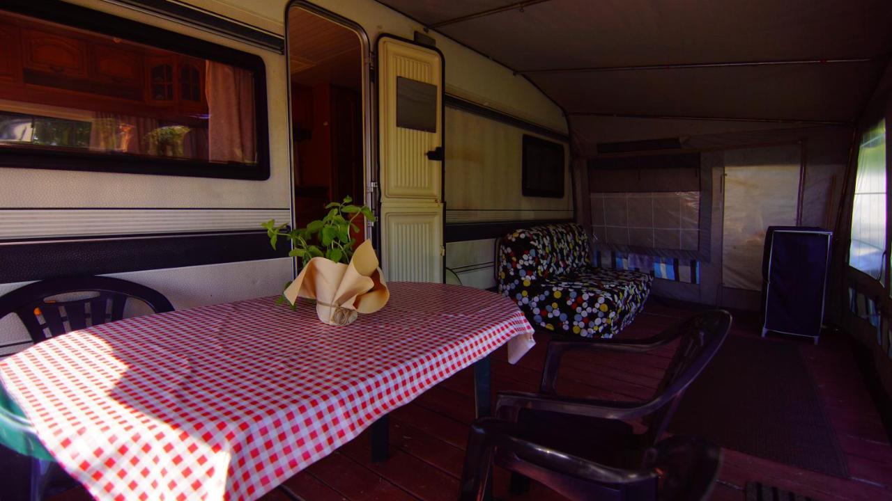 Sonata Camp Hotell Jastarnia Exteriör bild